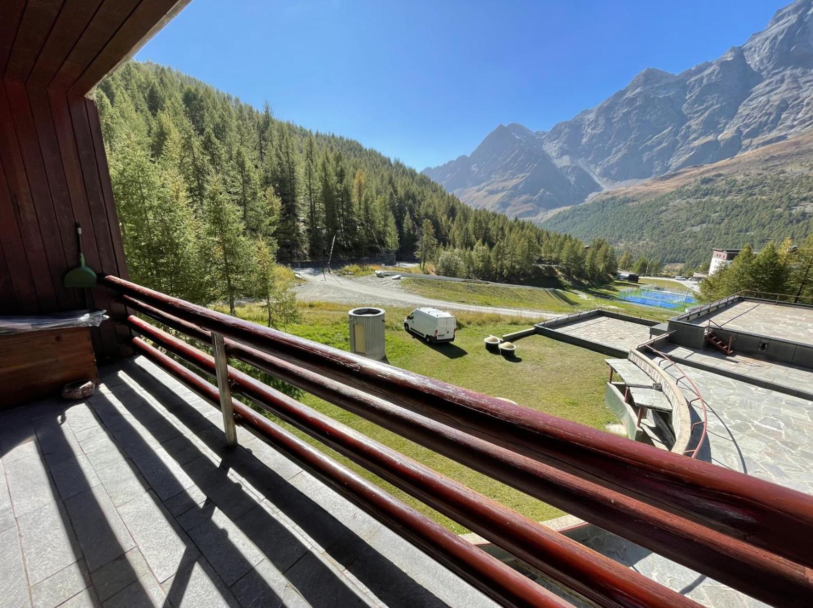 Cervinia Sky & Ski بيريوِل تْشيرفينيا المظهر الخارجي الصورة