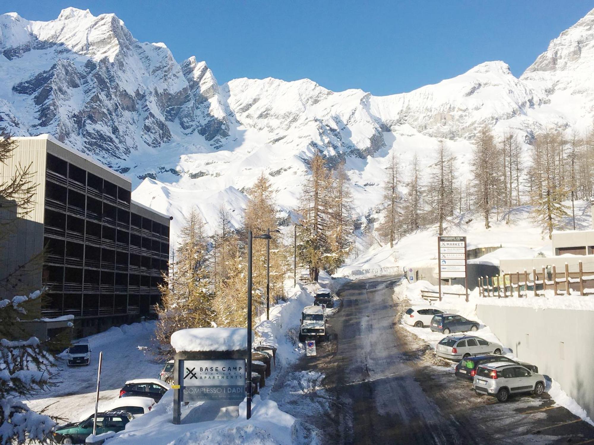 Cervinia Sky & Ski بيريوِل تْشيرفينيا المظهر الخارجي الصورة
